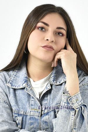 226013 - Laura Age: 29 - Colombia